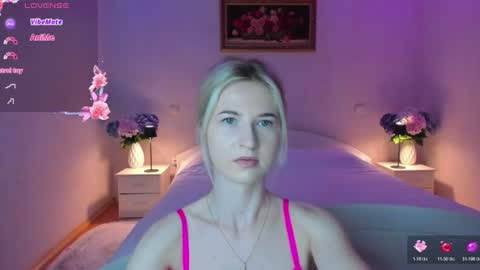 Snapshot of julieblazex chatting on June 29, 9:04 pm julieblazex online show from June 29, 9:04 pm