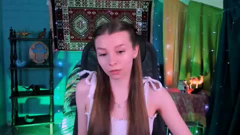 juliedaniel online show from February 4, 5:57 am