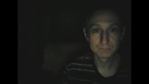 Snapshot of julien31x chatting on October 26, 10:25 pm Julienxx31 online show from October 26, 10:25 pm