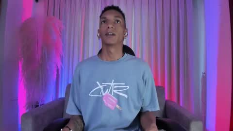 Julien online show from January 10, 11:34 am