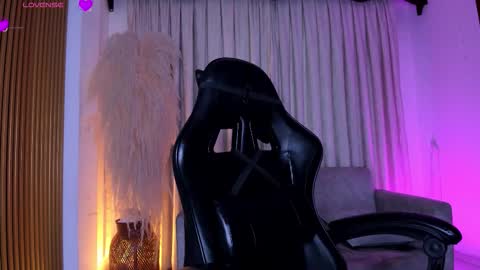 Julien online show from February 21, 11:33 am