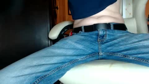 Snapshot of juliet_whiskey_foxtrot chatting on October 7, 12:13 pm Juliet Whiskey Foxtrot online show from October 7, 12:13 pm