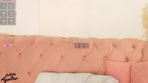 Juli online show from February 2, 7:23 pm