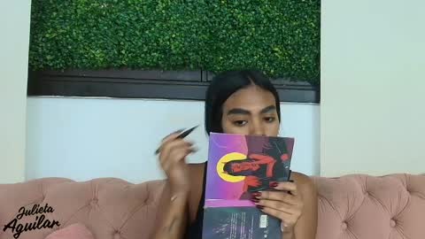 Juli online show from April 10, 9:30 pm