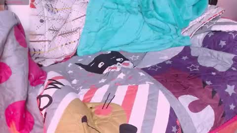 julieta_caceres1 online show from November 20, 9:53 am