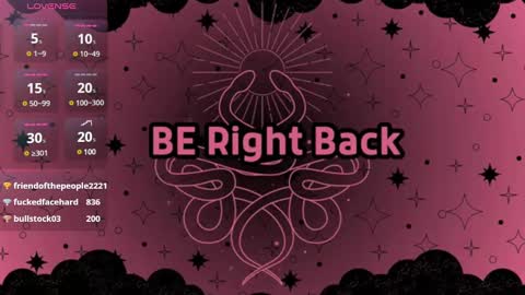 Snapshot of julieta_coopeer_ chatting on December 27, 3:59 pm Julieta online show from December 27, 3:59 pm