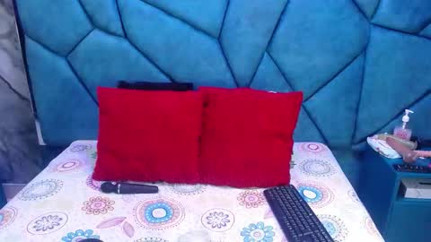 Julieta online show from March 22, 2:26 am