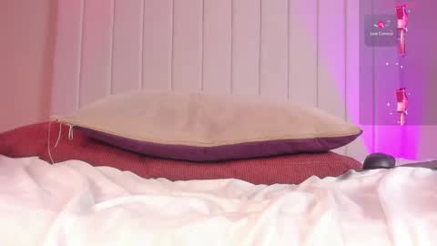 Snapshot of julieta_flower chatting on January 3, 4:37 pm Julieta IG juietaflower06 online show from January 3, 4:37 pm