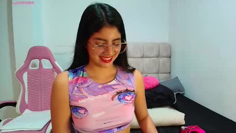 julieta_rose19 online show from February 28, 12:00 am