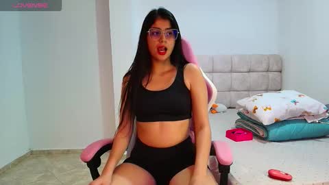 julieta_rose19 online show from March 15, 12:16 am