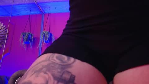  Julieta  online show from February 4, 12:00 pm