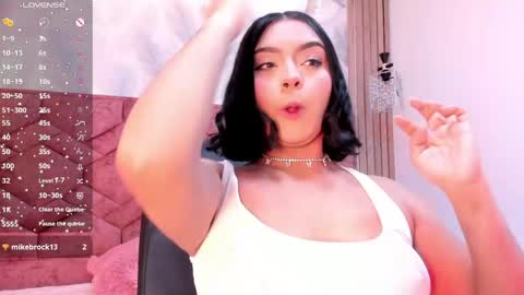 Snapshot of julieta_sweett20 chatting on April 28, 3:06 pm Julieta online show from April 28, 3:06 pm