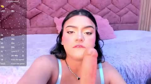 Snapshot of julieta_sweett20 chatting on June 4, 1:50 pm Julieta online show from June 4, 1:50 pm