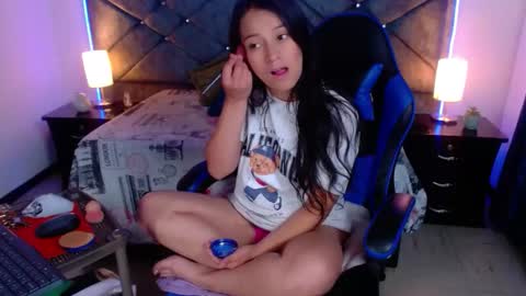 julietacollins06 online show from December 2, 1:50 pm