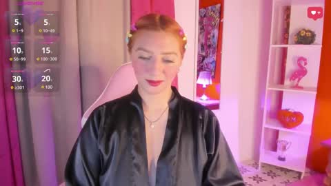 Snapshot of julietacollins_ chatting on February 25, 2:03 am Juliet online show from February 25, 2:03 am