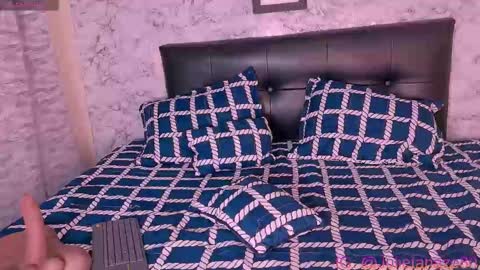 Julietahazze online show from January 7, 2:14 am