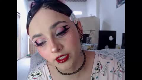 Snapshot of julietajaguar chatting on April 18, 5:17 pm Julieta Jaguar online show from April 18, 5:17 pm