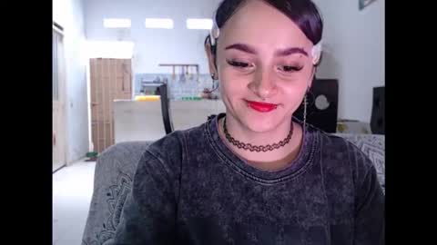 Snapshot of julietajaguar chatting on April 27, 3:54 pm Julieta Jaguar online show from April 27, 3:54 pm