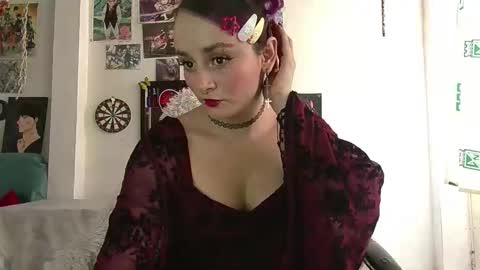 Snapshot of julietajaguar chatting on April 29, 5:30 pm Julieta Jaguar online show from April 29, 5:30 pm