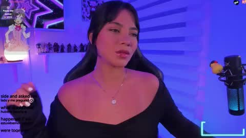 Julieta  online show from November 23, 2:22 am