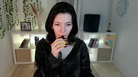Snapshot of julietaromaniss chatting on October 19, 6:03 am Julieta or Jully online show from October 19, 6:03 am