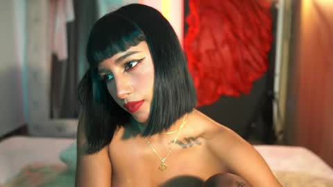 julietawinona online show from April 14, 9:21 pm