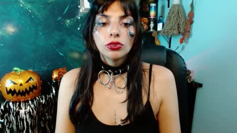    online show from October 4, 2:42 am