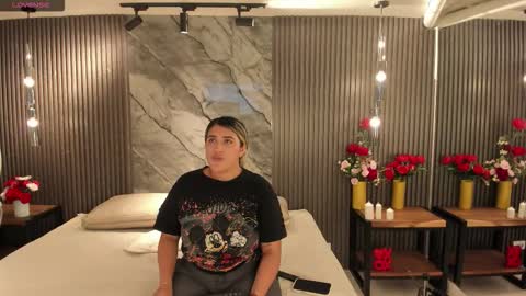 Snapshot of julietha_taylor chatting on March 4, 3:34 am Julietha online show from March 4, 3:34 am