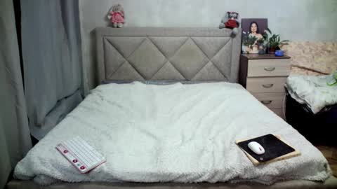 Julietkitty online show from February 3, 9:08 am