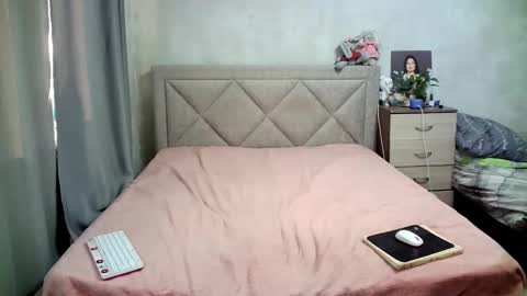 Julietkitty online show from February 24, 11:54 am