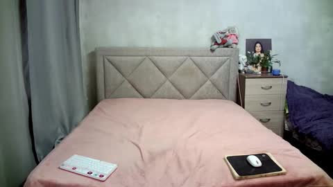 Julietkitty online show from February 27, 8:17 am