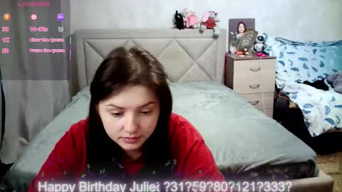 Julietkitty online show from March 17, 3:33 am