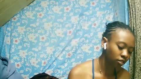 Snapshot of juliette9794 chatting on September 25, 5:49 pm juliette9794 online show from September 25, 5:49 pm