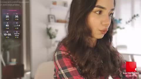 Snapshot of juliette_dee chatting on June 23, 8:40 pm Juliette Dee online show from June 23, 8:40 pm