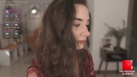 Snapshot of juliette_dee chatting on June 26, 9:41 pm Juliette Dee online show from June 26, 9:41 pm