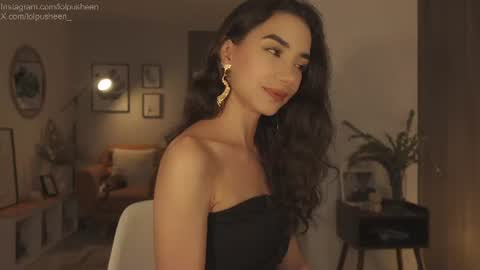 Snapshot of juliette_dee chatting on July 9, 10:25 pm Juliette Dee online show from July 9, 10:25 pm