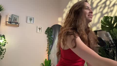 Julie online show from January 5, 12:31 pm