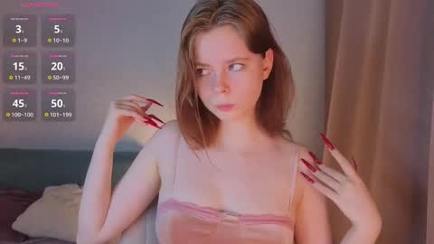 Julie online show from September 12, 4:18 pm