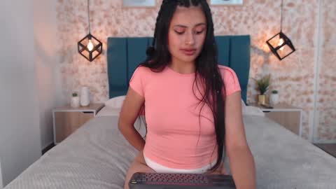 Julietha  online show from December 26, 8:32 pm