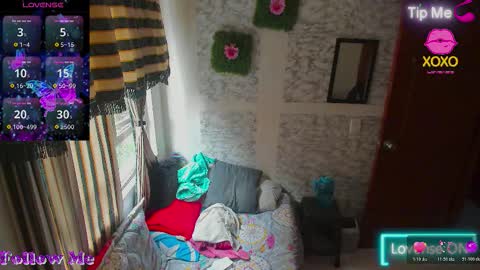 Snapshot of julybravo chatting on January 15, 6:55 pm juliana online show from January 15, 6:55 pm