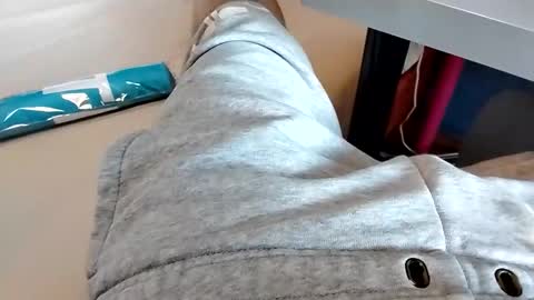 Asian office boy online show from October 18, 6:48 am