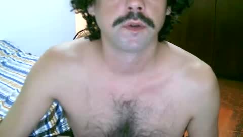 Snapshot of juneandmia chatting on February 17, 11:20 pm Mia online show from February 17, 11:20 pm