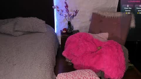 Snapshot of junee_ chatting on January 17, 2:18 am Maria online show from January 17, 2:18 am