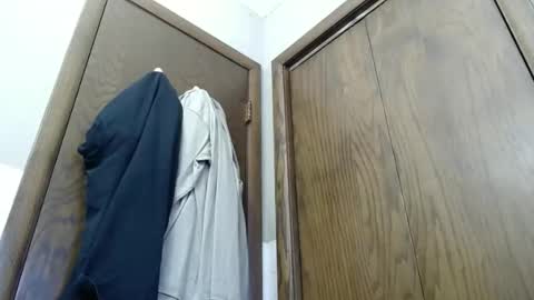 Dave online show from February 15, 5:09 pm