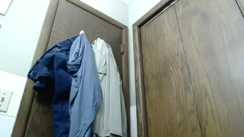 Snapshot of junk_yard_dog chatting on June 23, 12:47 pm Dave online show from June 23, 12:47 pm