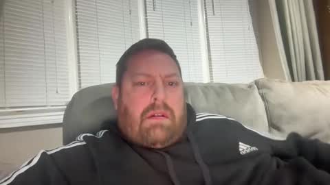 Snapshot of junky345 chatting on January 27, 8:39 pm Junky online show from January 27, 8:39 pm