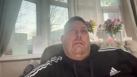 Snapshot of junky345 chatting on February 3, 4:52 pm Junky online show from February 3, 4:52 pm