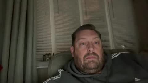 Snapshot of junky345 chatting on November 18, 10:47 pm Junky online show from November 18, 10:47 pm