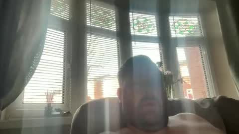 Snapshot of junky345 chatting on February 23, 9:06 am Junky online show from February 23, 9:06 am