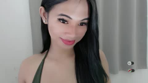 Julia online show from February 5, 1:26 am